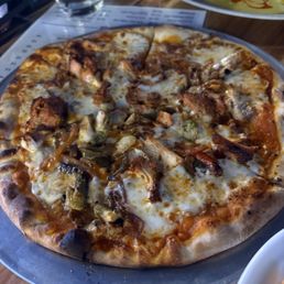 Chicken tikka pizza Chicken tikka pizza
