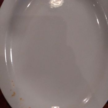 Native Grill & Wings - Yuck! A dirty plate to eat off of really? - Chicken Wings Near Me - Gilbert, Arizona Native Grill & Wings - Yuck! A dirty plate to eat off of really? - Chicken Wings Near Me - Gilbert, Arizona