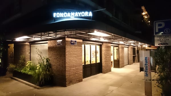 Fonda Mayora by null