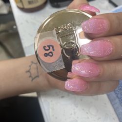 AC Nails