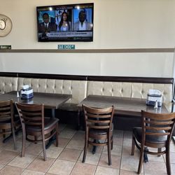 La Patrona Tacos & Tequila - Comfortable seating