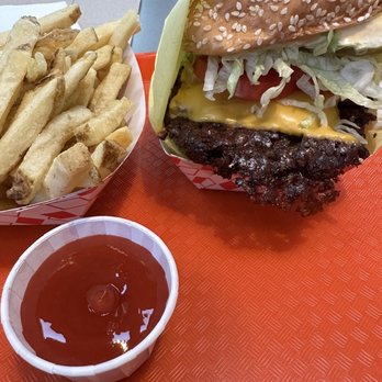 Lovely's - Mmmm - Burgers Near Me - Oakland, California Lovely's - Mmmm - Burgers Near Me - Oakland, California