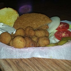 Shamrock Pub - Breaded Tenderloin and Mushrooms