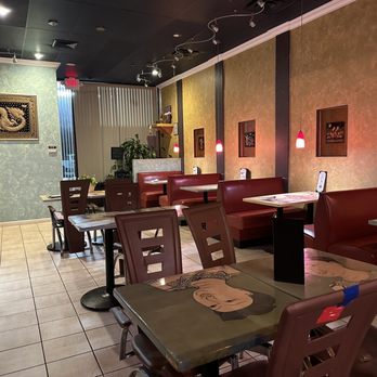 Tida Thai - Thai Near Me - Virginia Beach, Virginia