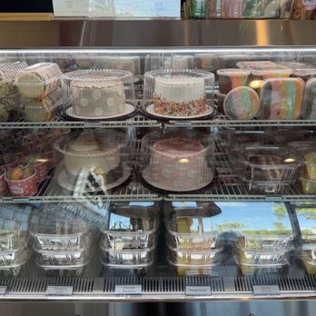 The Original Rainbow Cone - They offer a variety of ice cream cakes and ice cream, cookie sandwiches and even offer slices - Ice Cream & Frozen Yogurt Near Me - Cypress, California