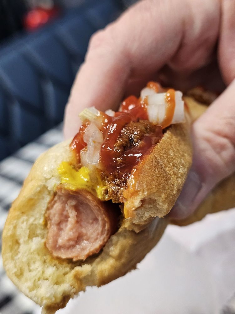 Dillons Hot Dogs & More