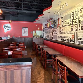 Bonchon Manassas - Interior - Chicken Wings Near Me - Manassas, Virginia