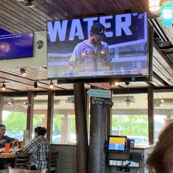 Hooters - Braves game ! - Chicken Wings Near Me - Buford, Georgia