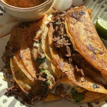 La Madre - Birria - Tacos Near Me - Minneapolis, Minnesota