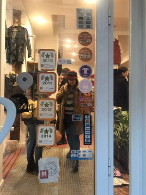 Magpie Vintage by null