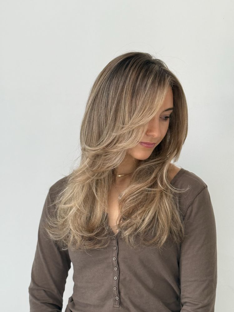 Naturalish Beauty Logo