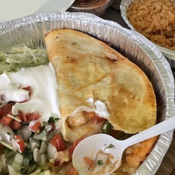 Casa Margarita 3 - Shrimp Quesadilla, rice and beans. - Mexican Near Me - Bloomer, Wisconsin Casa Margarita 3 - Shrimp Quesadilla, rice and beans. - Mexican Near Me - Bloomer, Wisconsin
