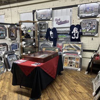 Rust and Shine - Antiques Near Me - Williamsport, Pennsylvania Rust and Shine - Antiques Near Me - Williamsport, Pennsylvania