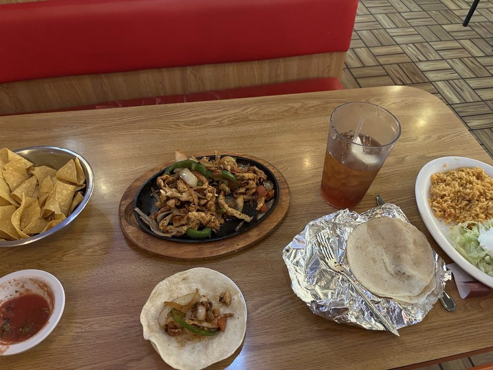 Social spots from El Amigo