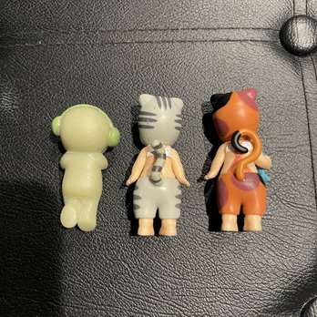 Old beijing - Details are clearly off, waxy material used instead of the usual hard plastic, and they are VERY poor quality. - Gift Shops Near Me - Napa, California