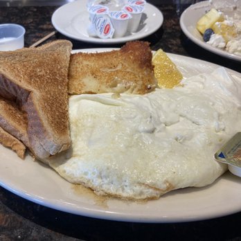 Sound Bites Cafe - Jalapeno Lovers Omelet - Breakfast & Brunch Near Me - Somerville, Massachusetts