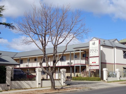 Armidale Pines Motel by null