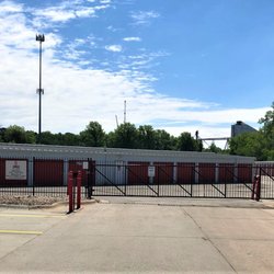 Big Red Self Storage - Keypad Entrance Gate