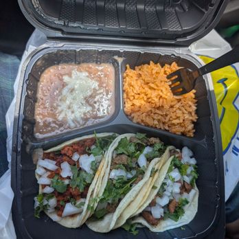 Mr Piggies Taqueria - Tacos Near Me - Covina, California Mr Piggies Taqueria - Tacos Near Me - Covina, California