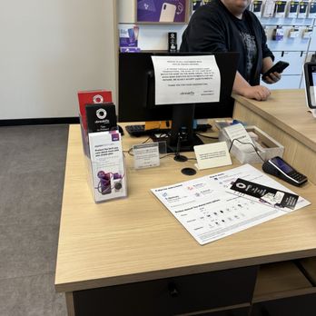 uBreakiFix by Asurion - Mobile Phone Repair Near Me - Las Vegas, Nevada uBreakiFix by Asurion - Mobile Phone Repair Near Me - Las Vegas, Nevada