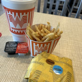 Whataburger - Fast Food Near Me - Defuniak Springs, Florida Whataburger - Fast Food Near Me - Defuniak Springs, Florida