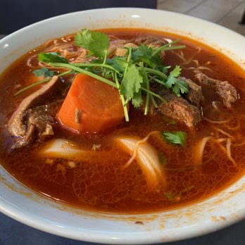 Red Bowl Noodles - (#17) Beef Stew Rice Stick and Noodle Soup - Chinese Near Me - Daly City, California Red Bowl Noodles - (#17) Beef Stew Rice Stick and Noodle Soup - Chinese Near Me - Daly City, California