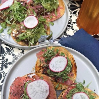 Buen Provecho - Tostadas de atún, cheek tacos, rice. - Mexican Near Me - Long Beach, California Buen Provecho - Tostadas de atún, cheek tacos, rice. - Mexican Near Me - Long Beach, California