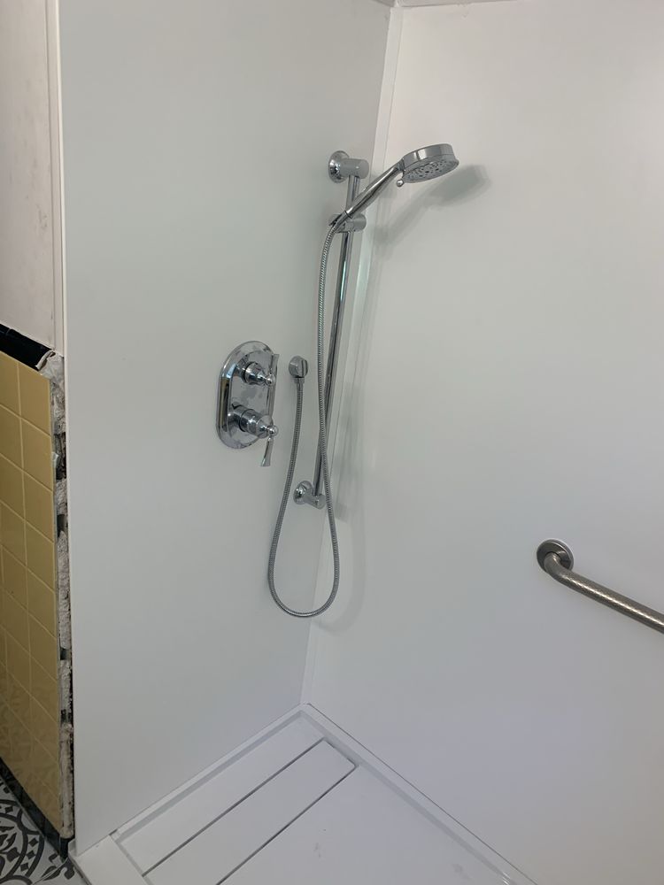 Slide of Elite Mechanical Contractors