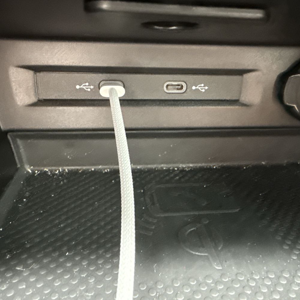 Prestige Hand Car Wash - Wireless charge - Auto Detailing Near Me - Houston, Texas