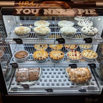 Black Bear Diner Moore - Dessert counter - Diners Near Me - Moore, Oklahoma