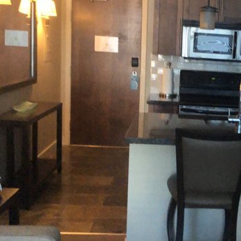 The Oswego Hotel - Hotels Near Me - Victoria, British Columbia The Oswego Hotel - Hotels Near Me - Victoria, British Columbia