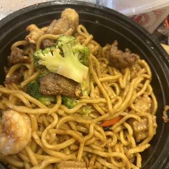 Taipei Express - House lo mein - Chinese Near Me - Charlotte, North Carolina Taipei Express - House lo mein - Chinese Near Me - Charlotte, North Carolina