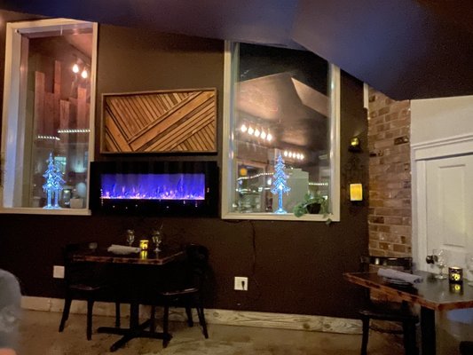 Lewis & Main Restaurant & Bar by null