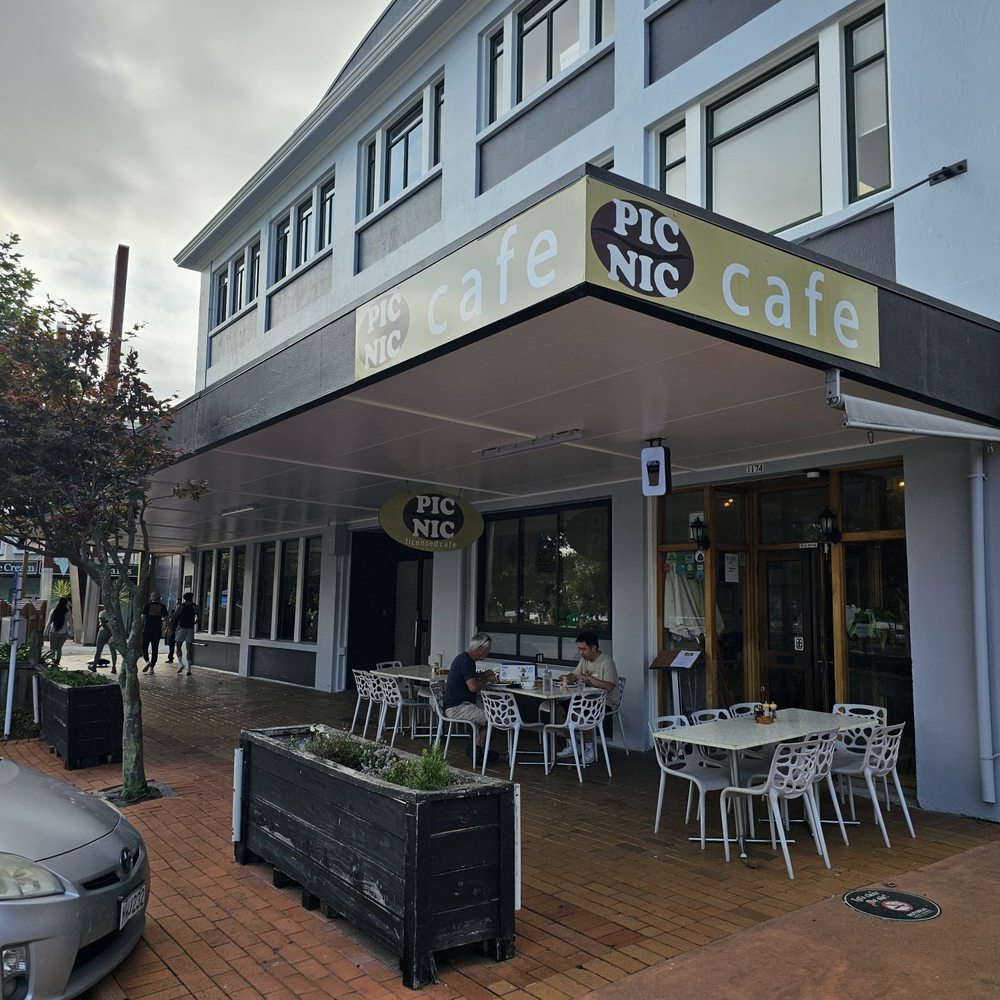 Picnic Cafe - Cafes Near Me - Rotorua, BOP Picnic Cafe - Cafes Near Me - Rotorua, BOP