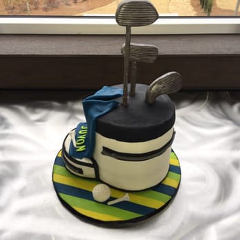 The Cake Studio - Golf bag cake for a birthday celebration at Topgolf- Atlanta, Ga - Custom Cakes Near Me