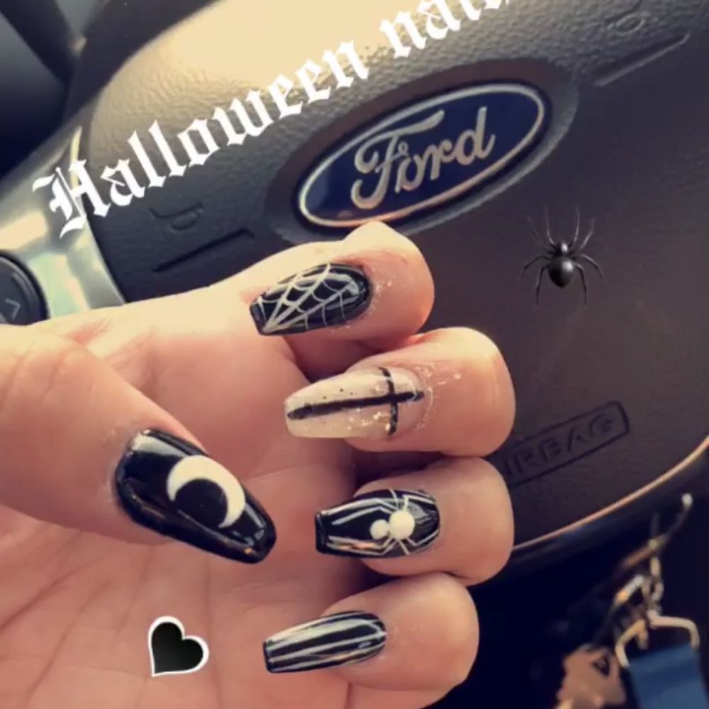 California Nails - Halloween nails - Nail Salons Near Me - Olympia, Washington California Nails - Halloween nails - Nail Salons Near Me - Olympia, Washington