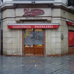 Pasteleria Arrese