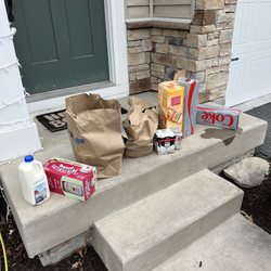 Food Lion - Crappy leaky groceries