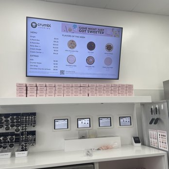 Crumbl - Glendora - Bakeries Near Me - Glendora, California