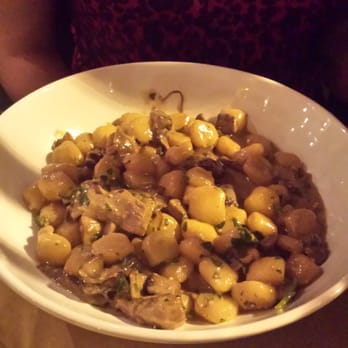 Bottega Prelibato - Gnocchi with mushrooms and truffle oil - Coffee & Tea Near Me - London, XGL
