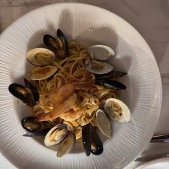 Lefkes Estiatorio - Linguine with seafood - Mediterranean Near Me - Delray Beach, Florida