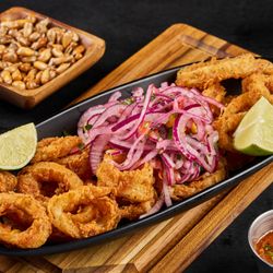 Mama Pisco - Fried Calamari.