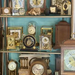 Morro Bay Jewelers - Da old stuff, includes coins, silverware, and rare lapel pins