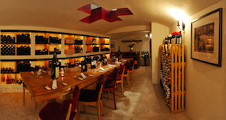 Le Rouge Restaurant & Après-Ski by null