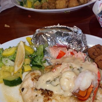 Pompano Joe's - Best food I've had in destin yet! Service could have been better but food is unbeatable. - Seafood Near Me - Destin, Florida Pompano Joe's - Best food I've had in destin yet! Service could have been better but food is unbeatable. - Seafood Near Me - Destin, Florida