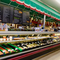 Sam's Italian Deli & Market