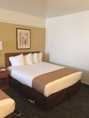 Pines Inn & Suites by null
