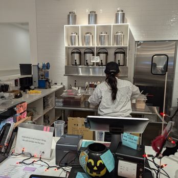 Dont Yell At Me - Interior - Bubble Tea Near Me - Seattle, Washington