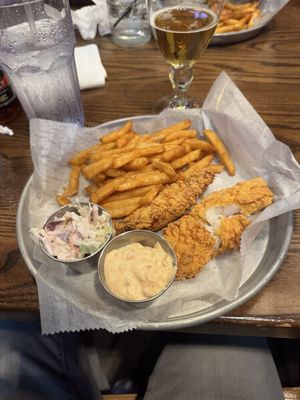 Creatwood Tavern & Rooftop by null