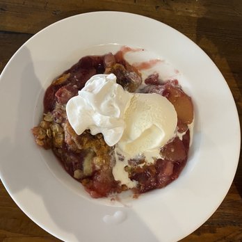 Cafe Karibo - Berry Cobler - Seafood Near Me - Fernandina Beach, Florida Cafe Karibo - Berry Cobler - Seafood Near Me - Fernandina Beach, Florida
